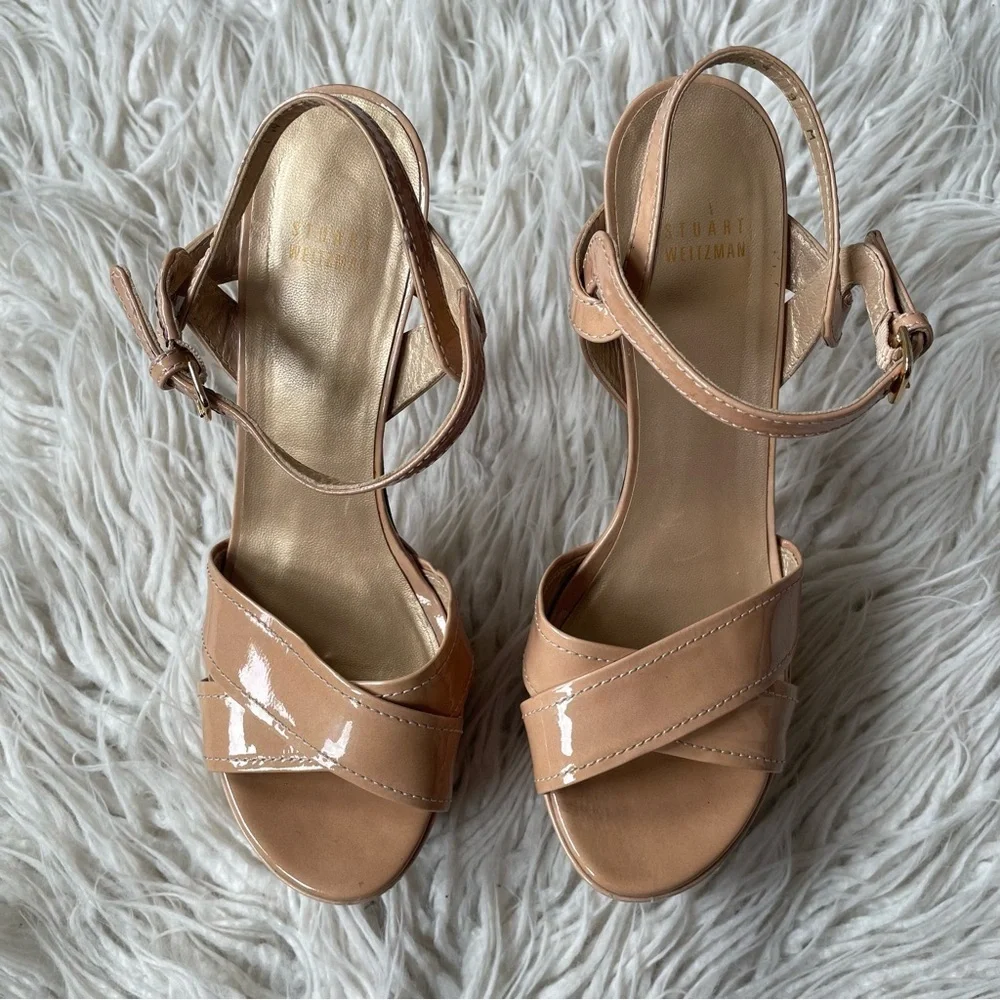 Stuart Weitzman Nexus Open Toe Patent Leather Nude Platform Heeled Sandals Sz 9